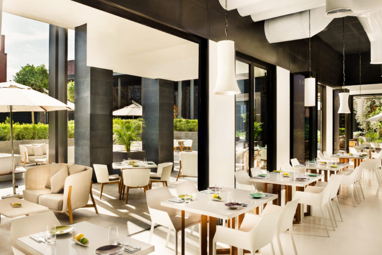 LaVille_Marriott International, Inc._ChivalREstaurantTerasse_Magazin La Ville Hotel & Suites Dubai