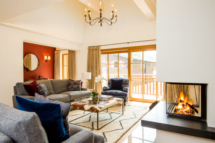 tr_apartment_no5_living_area_p4_ Thurnher's Alpenhof